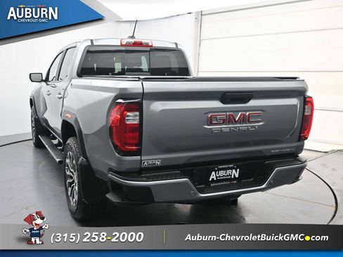 Used 2023 GMC Canyon Denali AWD/4WD image 14