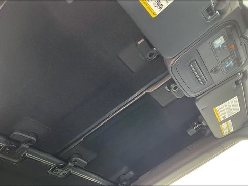 Used 2022 Ford Bronco Outer Banks image 16