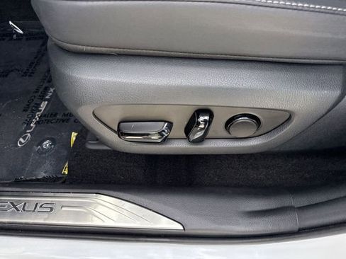 Used 2025 Lexus NX 250 FWD w/ Accessory Package (Z1) image 12