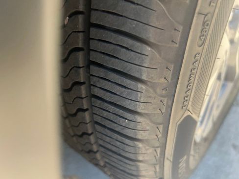 Used 2018 Honda CR-V EX-L image 7