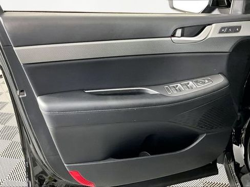 Used 2025 Hyundai Palisade SEL FWD image 19