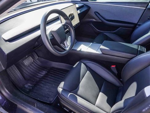 Used 2024 Tesla Model 3 Standard Range image 15