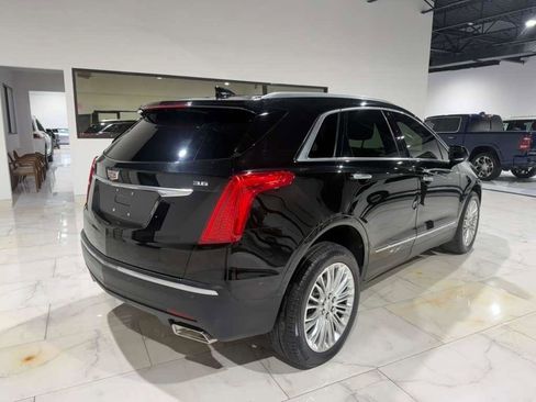 Used 2018 Cadillac XT5 Luxury w/ Driver Awareness Package image 8