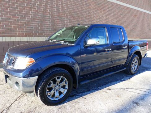 Used 2019 Nissan Frontier SL image 6