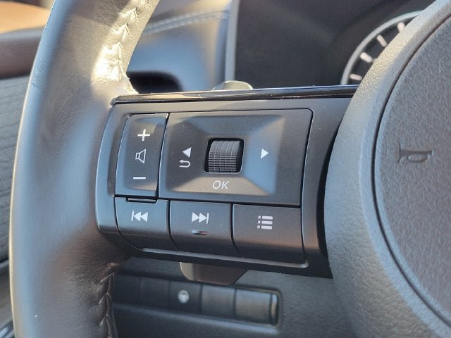 Used 2021 Nissan Rogue SV AWD/4WD image 11