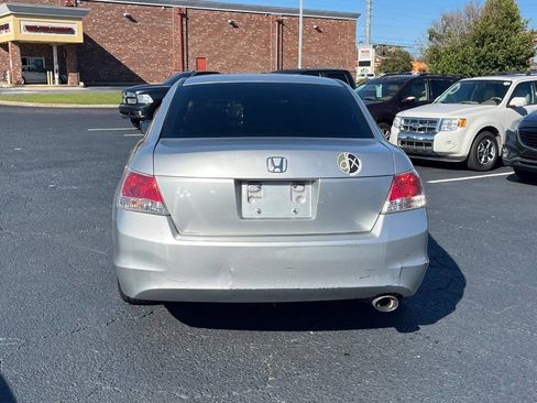 Used 2010 Honda Accord EX image 7