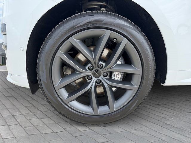 New 2026 Land Rover Range Rover Sport Dynamic SE AWD/4WD image 9