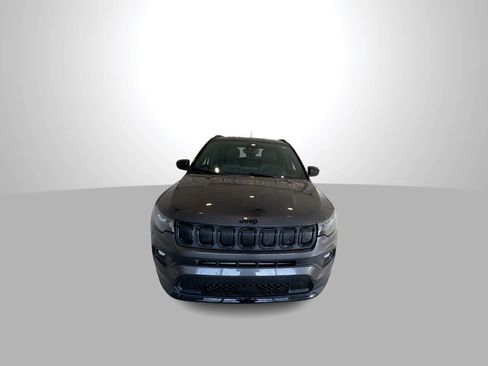 Used 2022 Jeep Compass Latitude AWD/4WD image 3