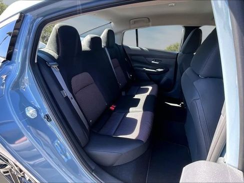New 2027 Nissan Sentra SR w/ Floor Mat Package FWD image 9