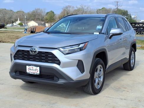 Certified 2025 Toyota RAV4 XLE image 3