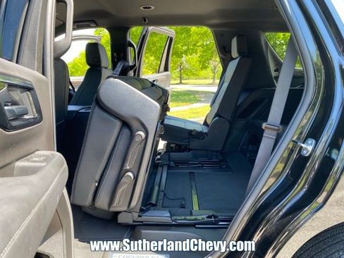 Used 2025 Chevrolet Tahoe LT AWD/4WD image 42