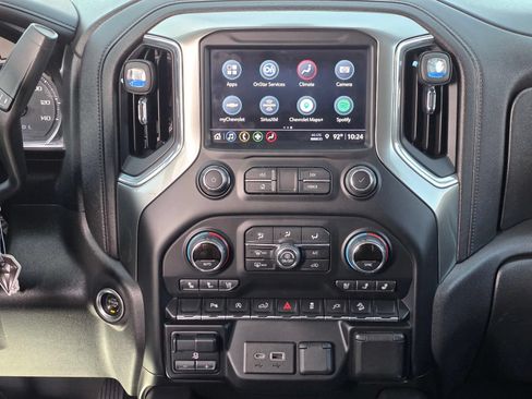 Used 2021 Chevrolet Silverado 1500 LTZ w/ Z71 Off-Road Package AWD/4WD image 17