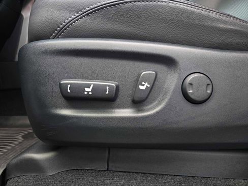 Used 2023 Toyota 4Runner Limited image 24