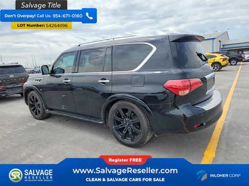Used 2017 INFINITI QX80 4WD w/ Deluxe Technology Package image 3