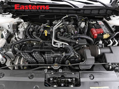 Used 2025 Nissan Altima 2.0 SR FWD image 7