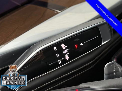 Used 2025 Cadillac Escalade ESV Sport Platinum w/ LPO, Floor Liner Package image 18