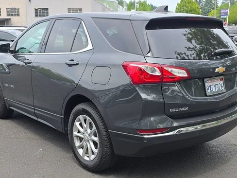 Used 2020 Chevrolet Equinox LT w/ Driver Convenience Package AWD/4WD image 5