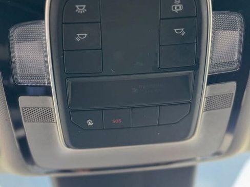 Certified 2022 Hyundai Santa Fe SEL AWD/4WD image 19