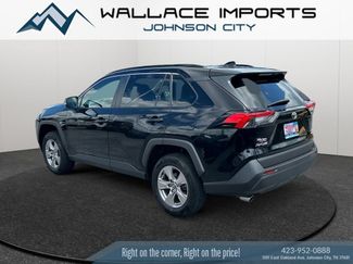 Used 2023 Toyota RAV4 XLE AWD/4WD video 3