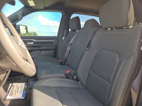 Used 2025 RAM 1500 Lone Star AWD/4WD image 10