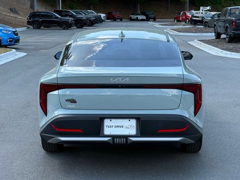 Used 2025 Kia K4 LXS FWD image 4