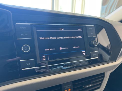 Used 2019 Volkswagen Jetta SE FWD image 16