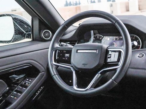 Certified 2023 Land Rover Range Rover Evoque SE image 25