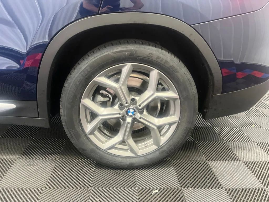 Used 2022 BMW X3 xDrive30i AWD/4WD image 28