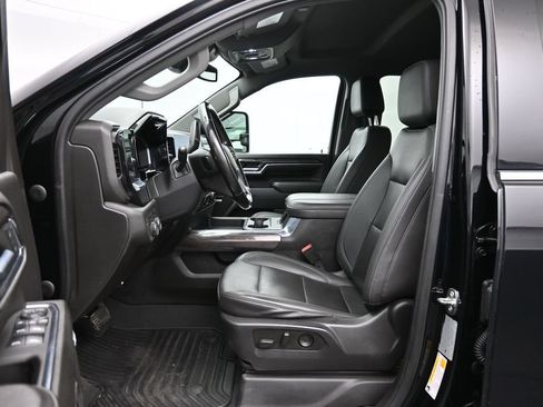 Used 2024 Chevrolet Silverado 2500 LTZ w/ LTZ Convenience Package AWD/4WD image 20