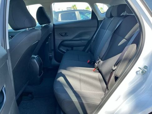 New 2026 Hyundai Kona SE FWD image 17