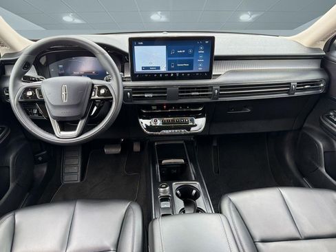 Used 2023 Lincoln Corsair FWD image 15