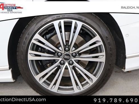 Used 2021 Audi A8 L 4.0T w/ Luxury Package image 38