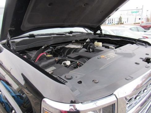 Used 2015 Chevrolet Silverado 1500 LT w/ Snow Plow Prep Package image 24