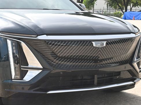 Used 2024 Cadillac Lyriq Luxury RWD image 29