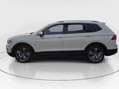Used 2020 Volkswagen Tiguan SEL image 8