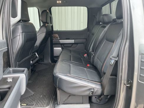 Used 2024 Ford F350 Lariat w/ Lariat Ultimate Package image 17