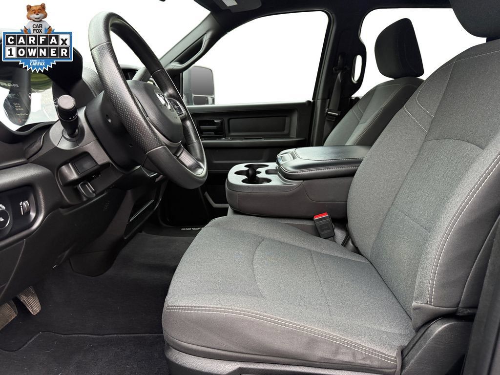 Used 2024 RAM 2500 Tradesman AWD/4WD image 9