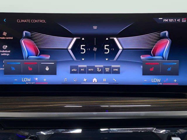 Used 2026 BMW X7 xDrive40i w/ Premium Package AWD/4WD image 84