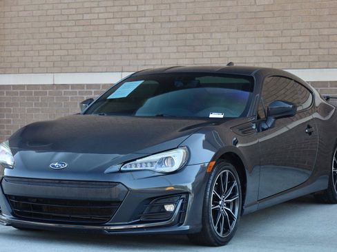 Used 2018 Subaru BRZ Limited w/ Popular Package #2 RWD image 7