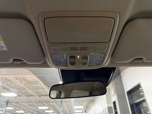 Used 2018 Honda CR-V EX image 16
