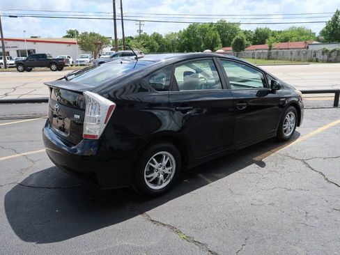 Used 2010 Toyota Prius FWD image 3