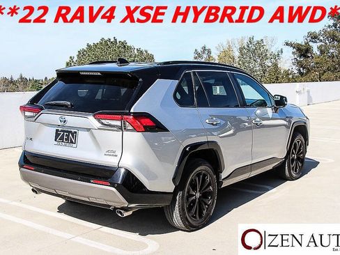 Used 2022 Toyota RAV4 XSE image 7