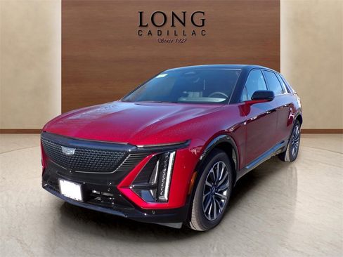 New 2025 Cadillac Lyriq Sport image 1