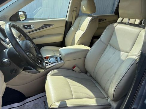 Used 2019 INFINITI QX60 Luxe w/ Essential Package AWD/4WD image 10