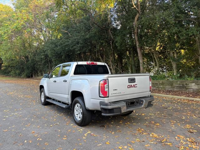 Used 2019 GMC Canyon 2WD Crew Cab w/ Convenience Package image 3