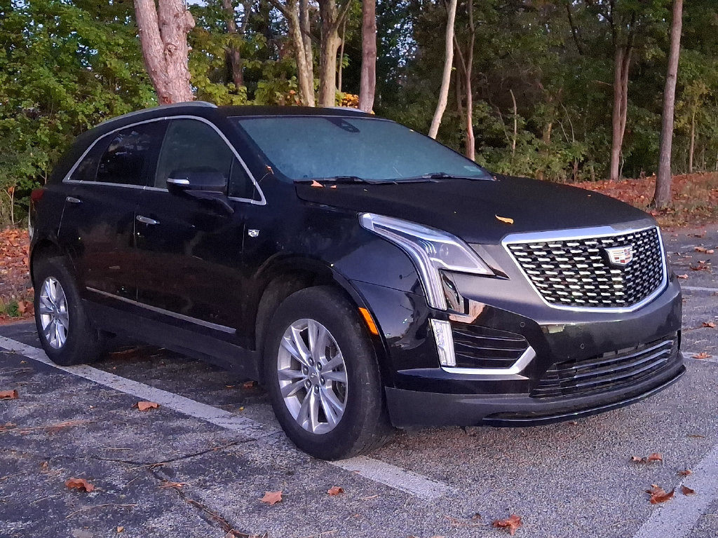 Certified 2023 Cadillac XT5 Luxury AWD/4WD image 2