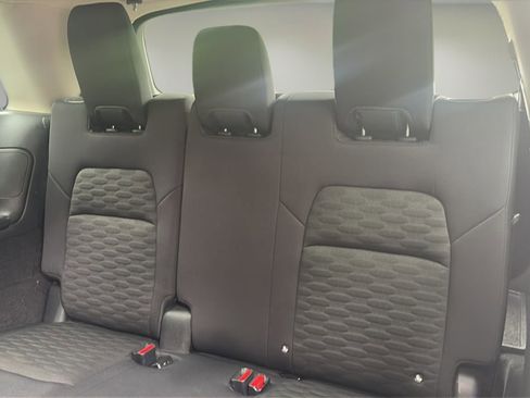 Used 2023 Nissan Pathfinder S w/ Cargo Package FWD image 20