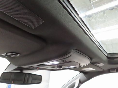 Used 2025 GMC Yukon Denali image 28