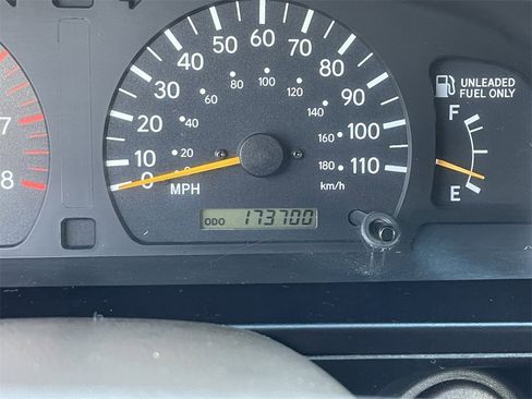 Used 2000 Toyota Tacoma PreRunner image 28