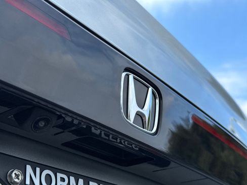 Used 2024 Honda Accord Touring image 15